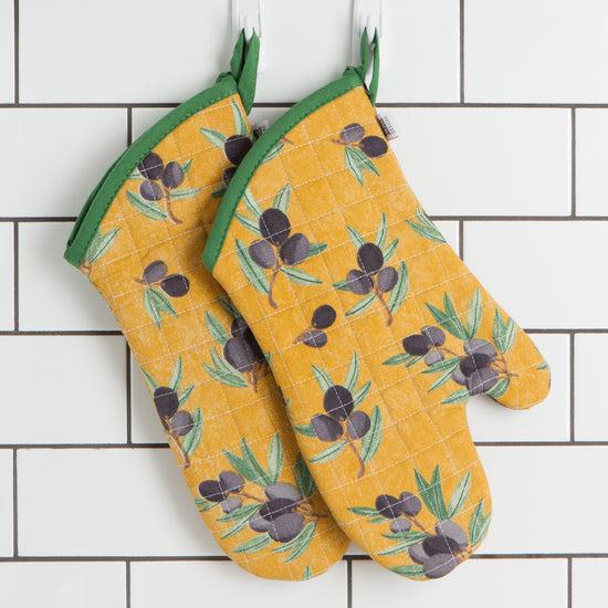 Now Designs Olives Chef Quilted Oven Mitt