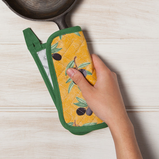 Now Designs Olives Chef Quilted Potholder