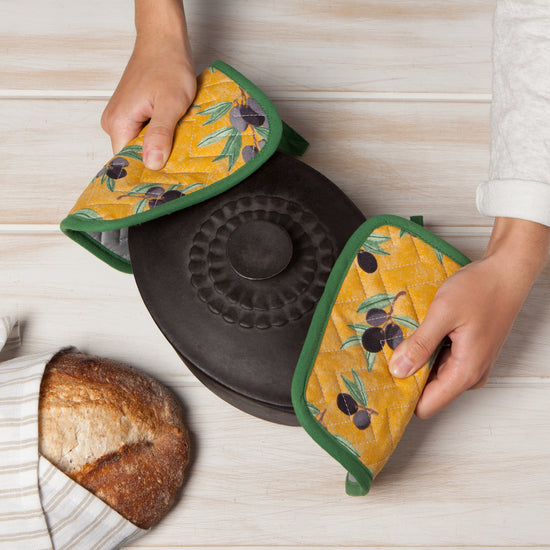 Now Designs Olives Chef Quilted Potholder