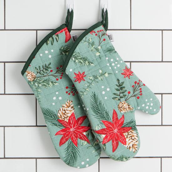 Now Designs Pointsettia Chef Quilted Oven MItt