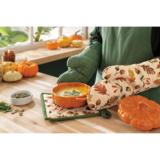 Now Designs Pumpkin Thanksgiving Baker