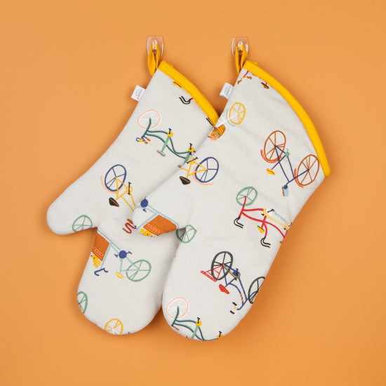 Now Designs Ride On Oven Mitts Set Of 2