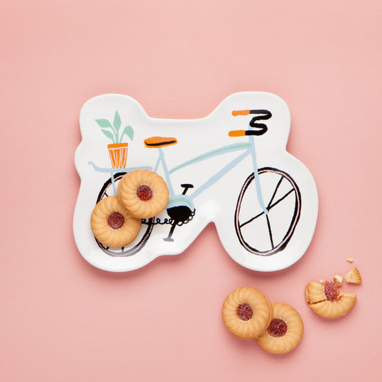 Now Designs Ride On Shaped Dish