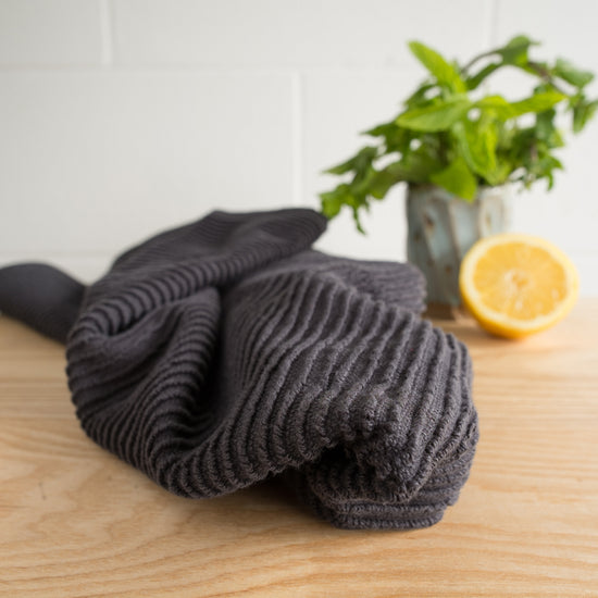 Now Designs Ripple Black Dishtowel