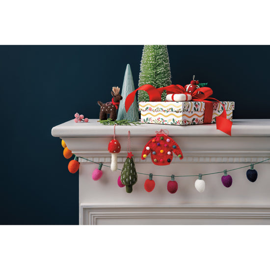 Now Designs Spirits Bright Christmas Felt Garland