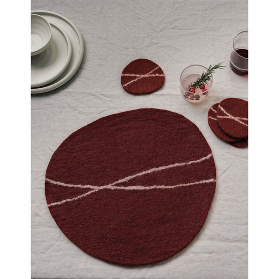Now Designs Striato Felt Wool Placemat - Garnet