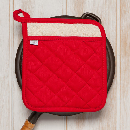 Now Designs Superior Potholder Red