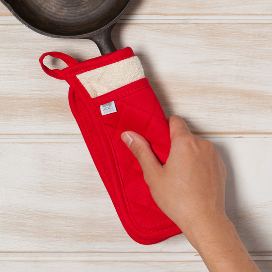 Now Designs Superior Potholder Red