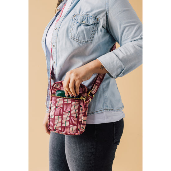 Now Designs Venus Crossbody Bag