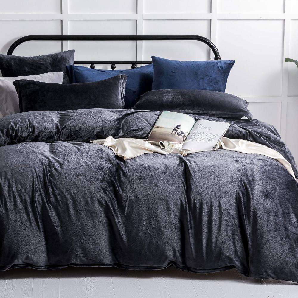 ntbay NTBAY 3 Pieces Luxury Velvet Flannel Duvet Cover Set