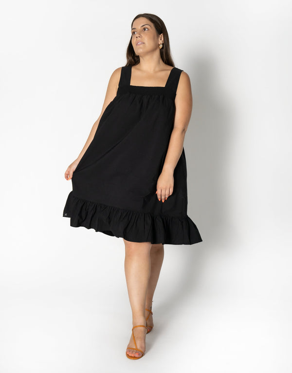 nu in 100% ORGANIC SLEEVELESS SMOCK MINI DRESS