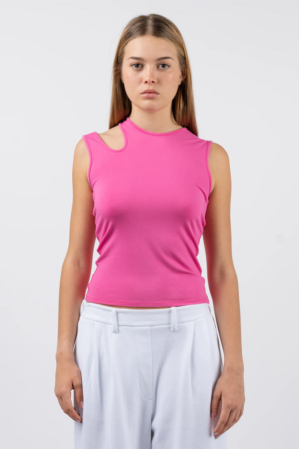 Nu In ASYMMETRIC CUT OUT VEST