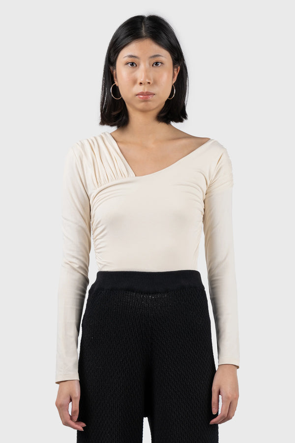 Nu In ASYMMETRIC OFF SHOULDER TOP