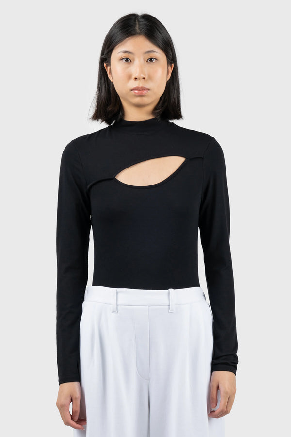 Nu In CUT OUT HIGH NECK TOP