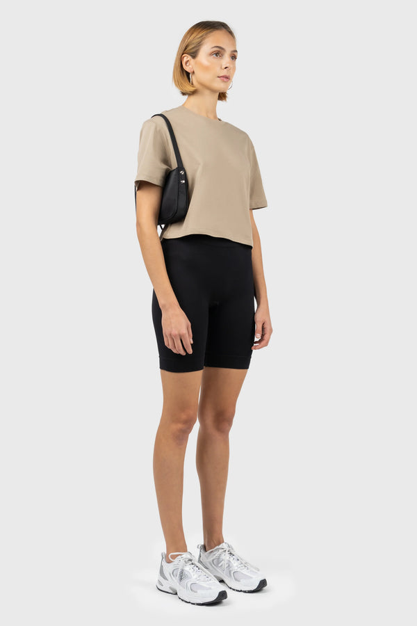 Nu In OVERSIZE DROPPED SHOULDERS CROPPED T-SHIRT