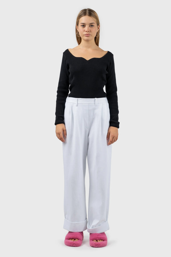 nu in RIBBED KNIT SWEETHEART NECKLINE TOP