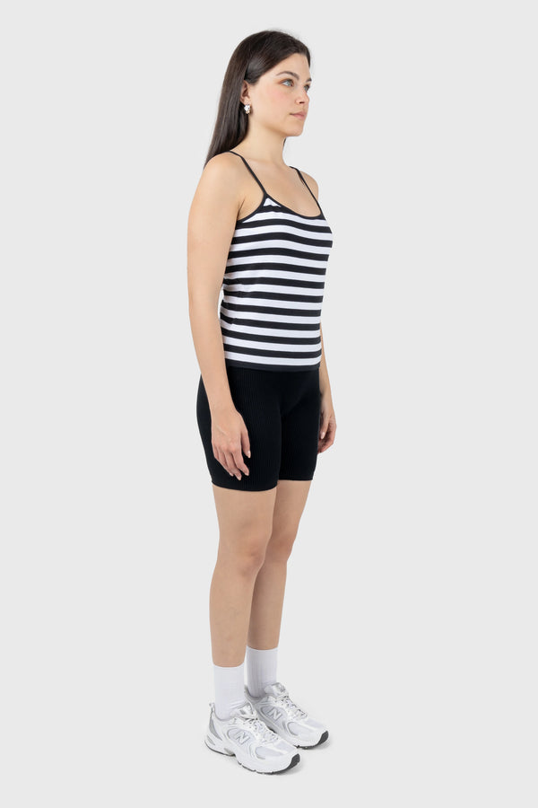 Nu In SCOOP BACK CAMI TOP
