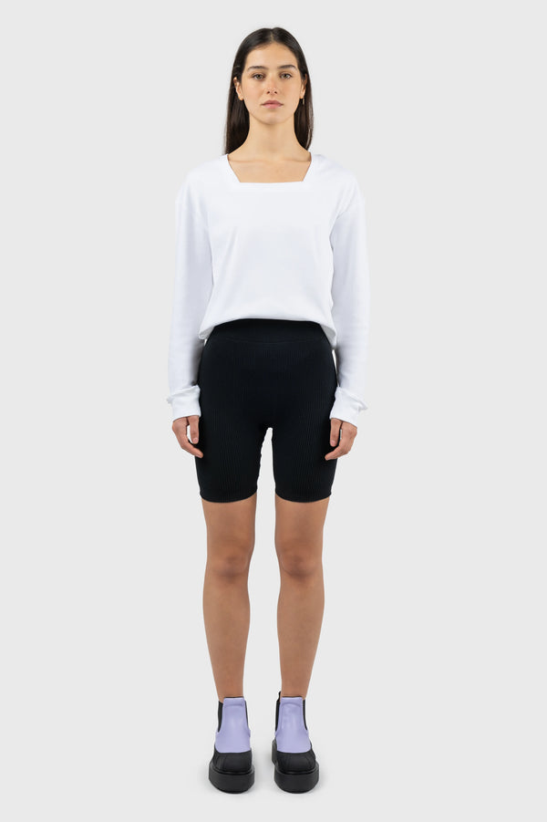 nu in SQUARE NECK T-SHIRT