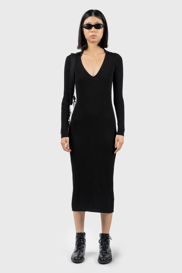 nu in V-NECK JERSEY MIDI DRESS