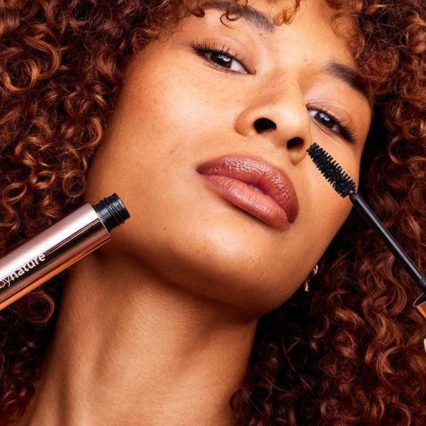 Nude By Nature Absolute Volumising Mascara
