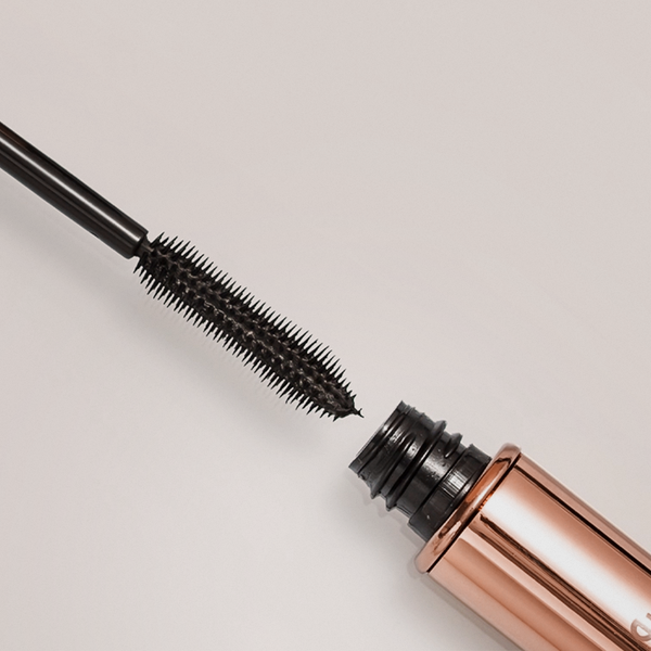 Nude By Nature Allure Defining Mascara