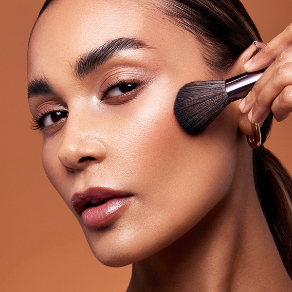 Nude By Nature Angled Blush Brush 06