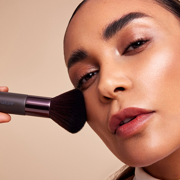 Nude By Nature Mineral Brush 11