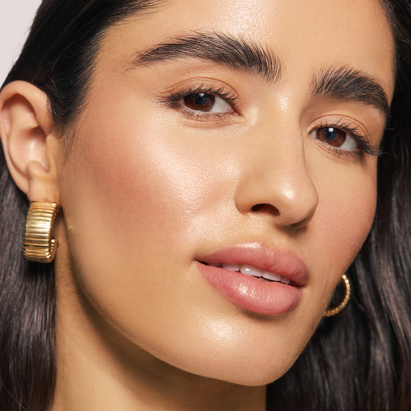 Nude By Nature Skin Radiance Foundation