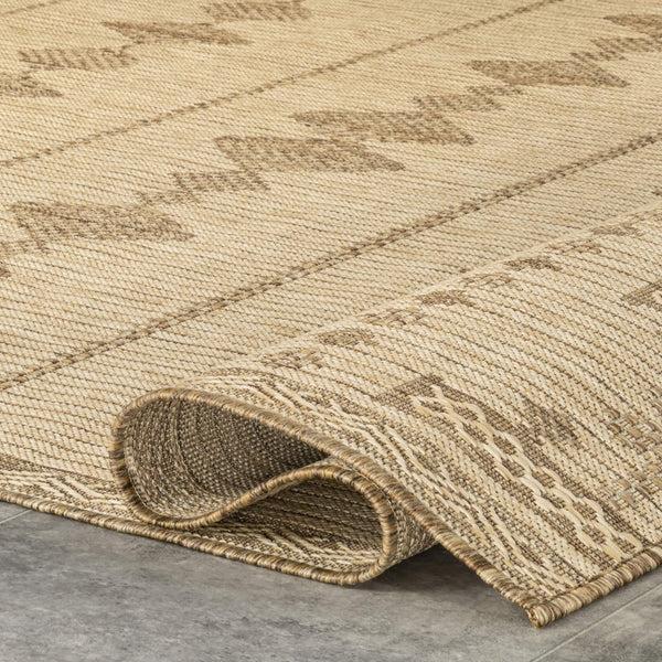Nuloom Alexandra Aztec Indoor/Outdoor Area Rug Charcoal