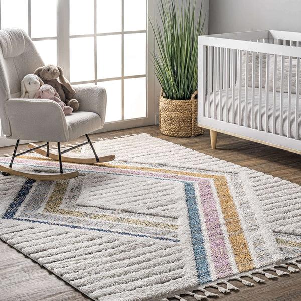 Nuloom Angela High-Low Modern Diamond Tassel Area Rug Beige
