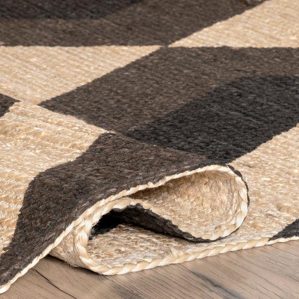 Nuloom Bretta Geometric Braided Jute Area Rug Black