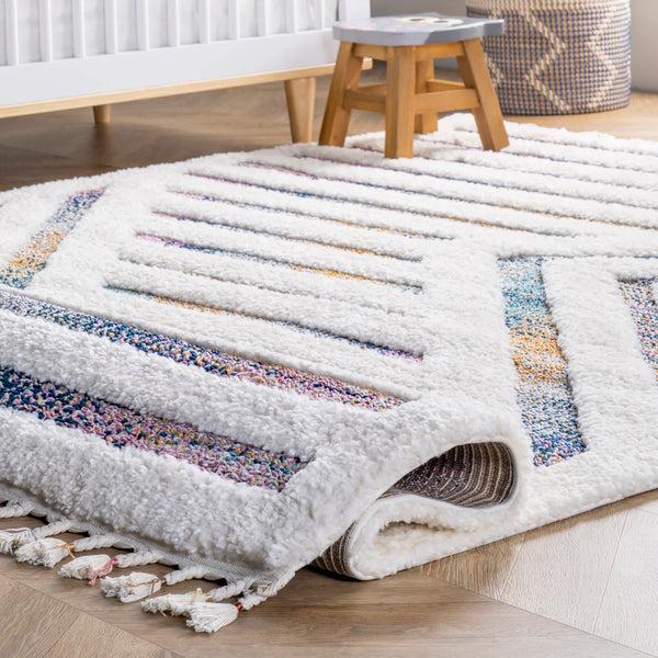 Nuloom Bristol High-Low Geometric Ripples Tassel Area Rug Beige