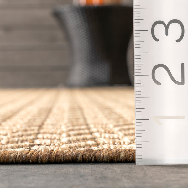 Nuloom Camryn Herringbone Indoor/Outdoor Area Rug Beige