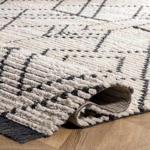 Nuloom Carlina Modern Geometric Soft Shag Fringe Area Rug Beige