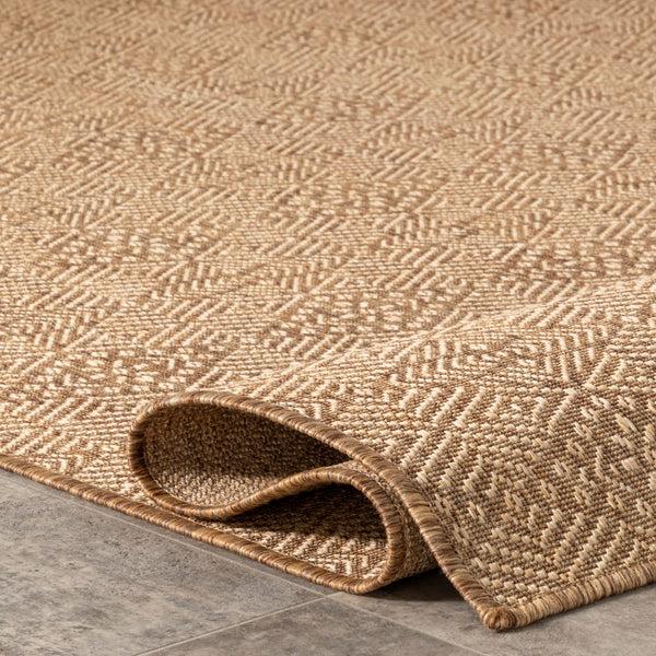 Nuloom Chandler Elegant Indoor/Outdoor Area Rug Beige