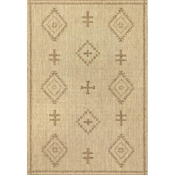 nuloom Clara Tribal Motif Indoor/Outdoor Area Rug Beige