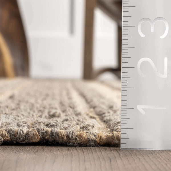 Nuloom Elenora Wool And Jute Textured Diamond Aztec Braided Tassel Area Rug Natural