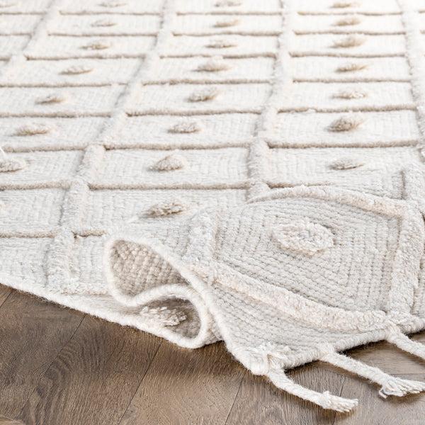Nuloom Hand Loomed Trellis Tassel Jinny Area Rug Ivory