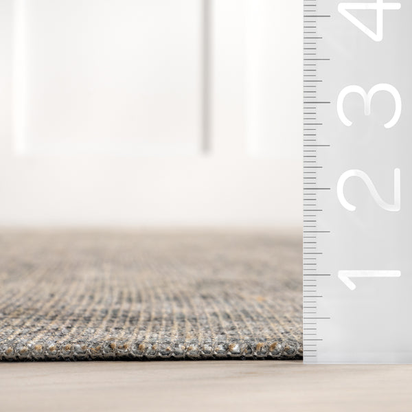 Nuloom Hillstone Collection Cally Traditional Vintage Medallion Area Rug Grey