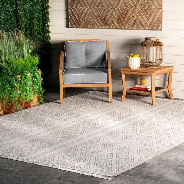 Nuloom Indoor/Outdoor Striped Miriam Area Rug Light Grey