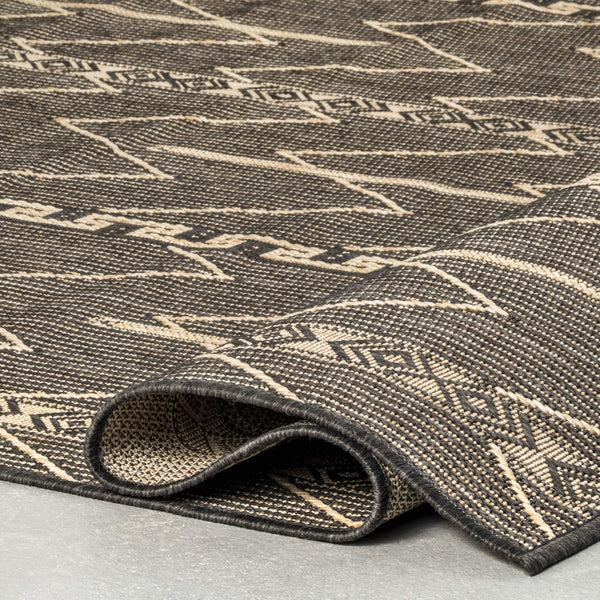 Nuloom Ivonne Chevron Tribal Indoor/Outdoor Area Rug Charcoal