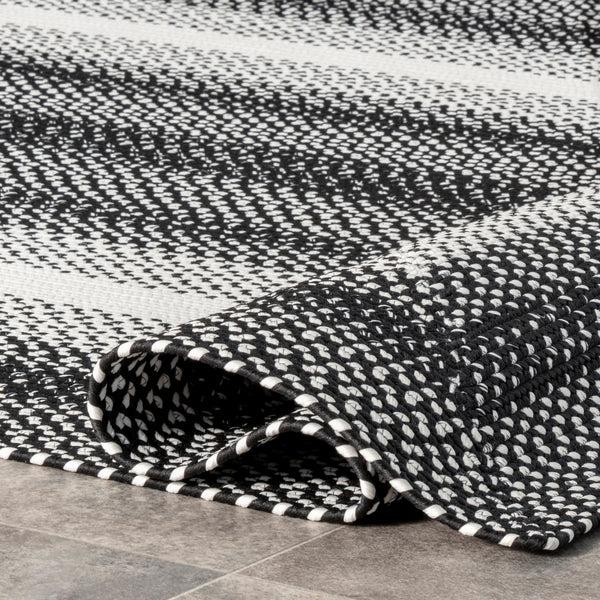 Nuloom Kaila Ombre Bordered Indoor/Outdoor Area Rug Black