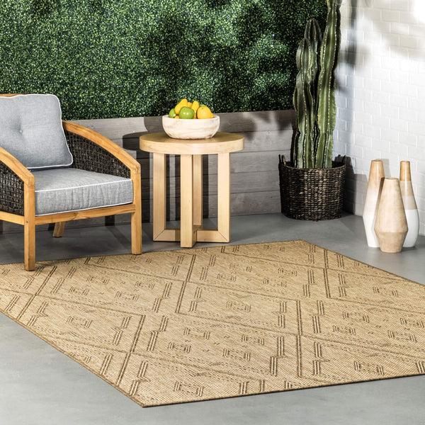 Nuloom Latia Double Diamond Indoor/Outdoor Area Rug Beige