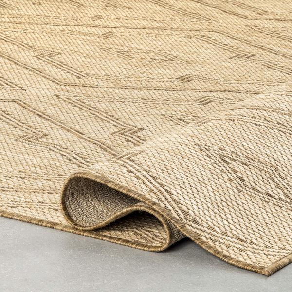 Nuloom Latia Double Diamond Indoor/Outdoor Area Rug Beige
