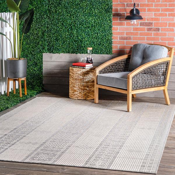 Nuloom Leigh Ethnic Stripes Indoor/Outdoor Area Rug Light Grey