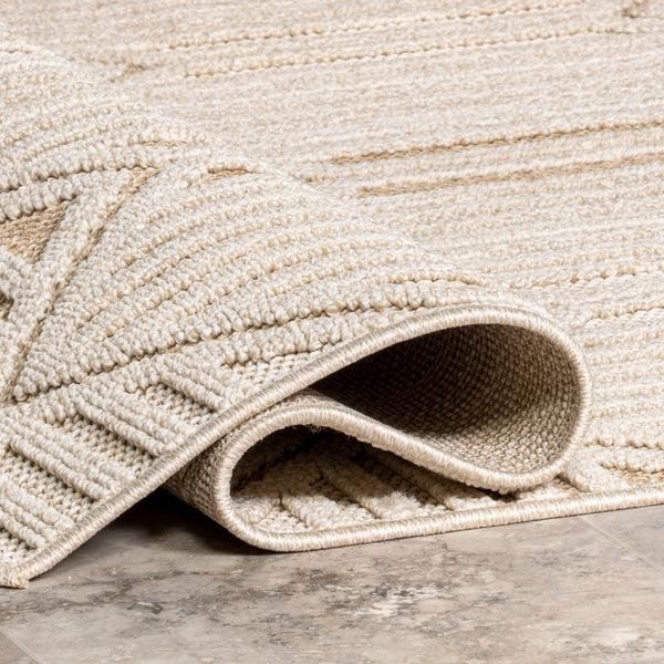 Nuloom Letitia Raised Diamond Indoor/Outdoor Area Rug Ivory