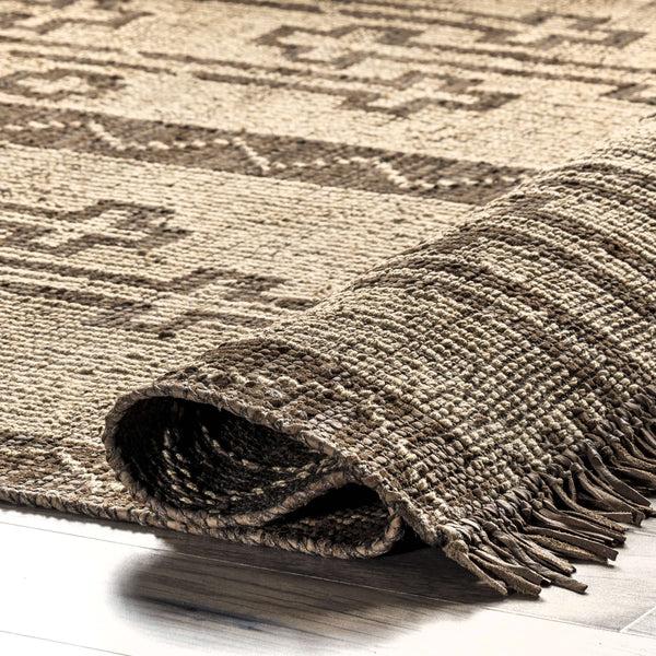 Nuloom Livy Handmade Jute And Leather Tribal Fringe Area Rug Natural