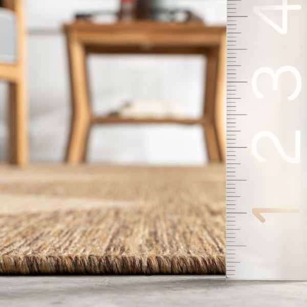 Nuloom Loretta Transitional Diamond Indoor/Outdoor Area Rug Beige