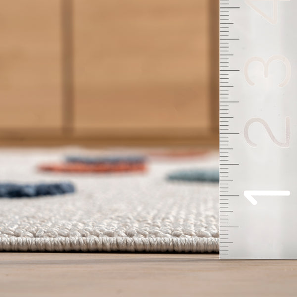 Nuloom Marleigh Raindrop High-Low Kids Tasseled Area Rug Off White