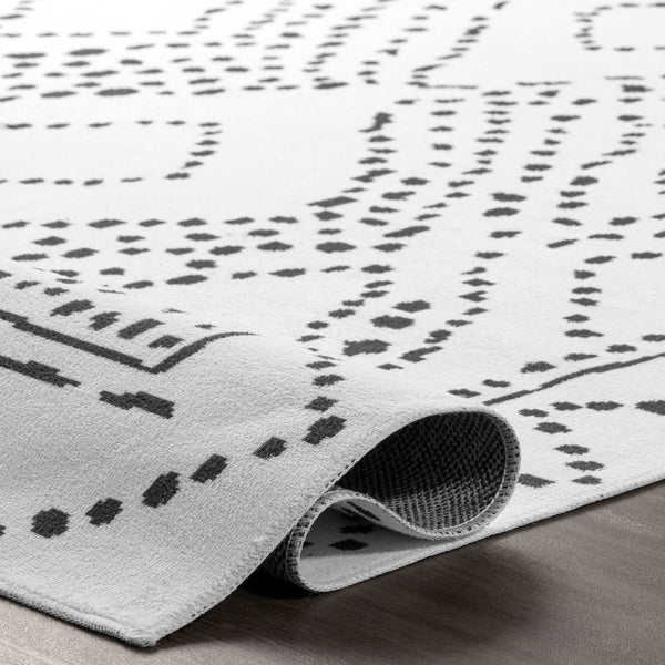 Nuloom Mila Machine Washable Diamond Trellis Area Rug Ivory